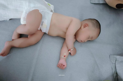 重庆宝宝口水多怎么回事 重庆宝宝口水多怎么回事